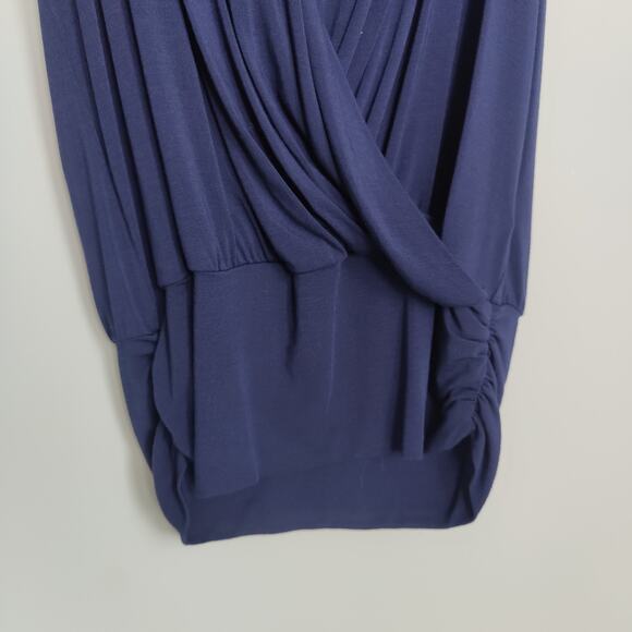 NWT Amour Vert Sz XS Navy Blue Surplice Sleeveless Top Keyhole Draped Modal - Picture 4 of 6